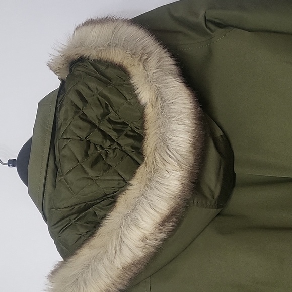 Banana Republic Mid-length Coat - Picture 3 of 9